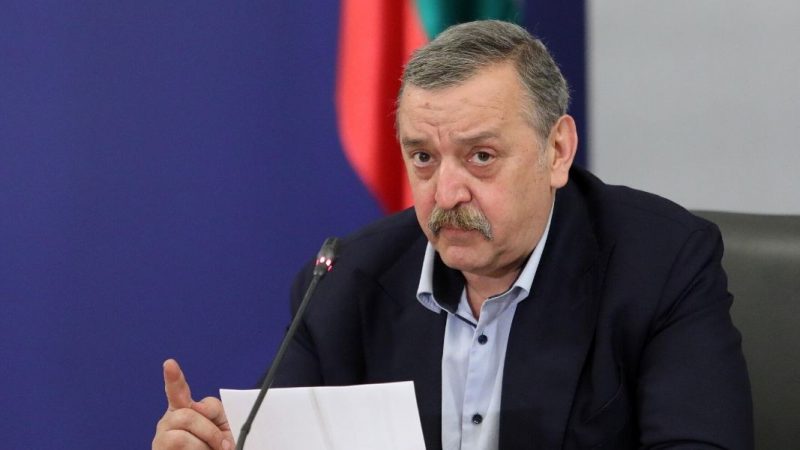 Проф. Кантарджиев предупреди: Ако сутрин се събудите с тези симптоми, веднага вземете мерки