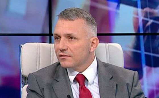 Хаджигенов: Единствената добра позиция, която ще има Борисов, ще е в Централния софийски затвор
