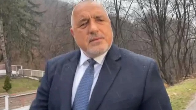 Изненада! Ето къде отиде Борисов веднага след като гласува и защо захапа отец Дионисий ВИДЕО