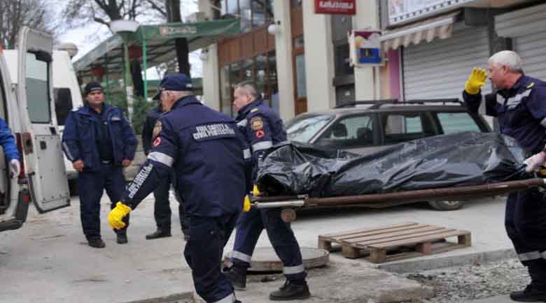 Трагедия! Мъж се обеси с връв на щора от отчаяние и мизерия