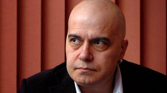 Слави Трифонов: Немотията ме научи да готвя, бях беден студент и нямах пари за ресторанти!
