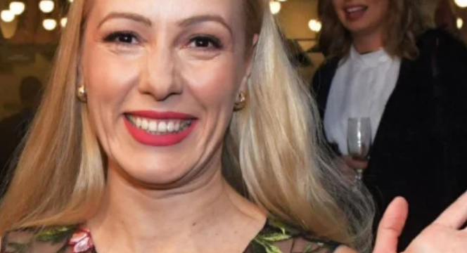 Деси Бакърджиева с шокираща промяна, няма да я познаете СНИМКА