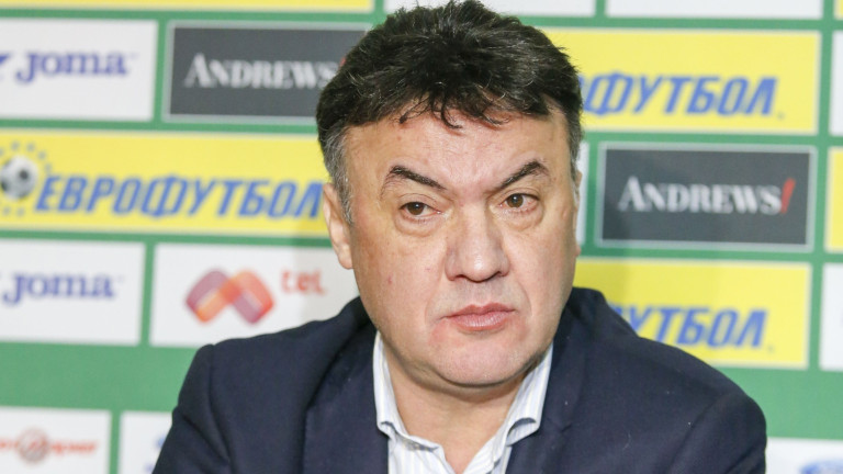 Боби Михайлов отива на топло