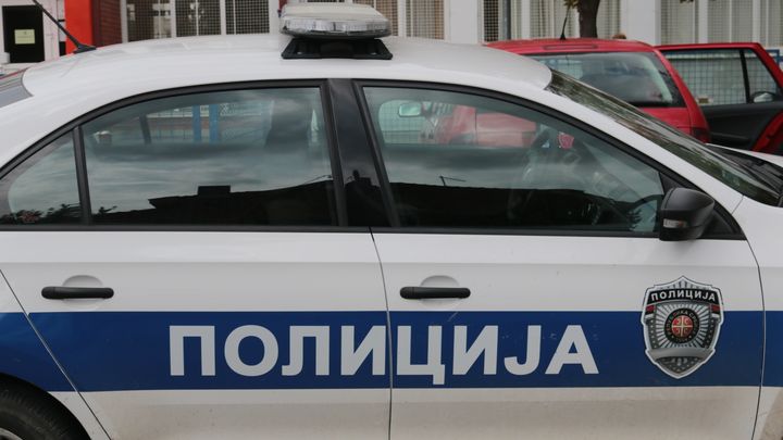 Закопчаха баба-дилърка на наркотици в Белград