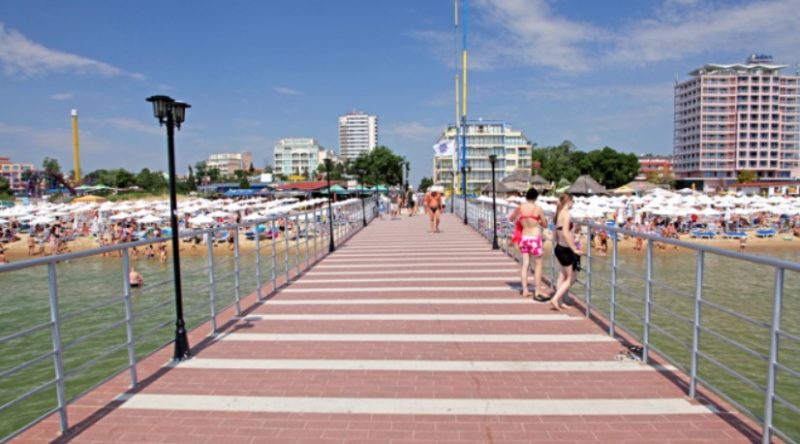 Българи пребиха и ограбиха украински граждани. Покушението е извършено върху семейство. Нанесени са юмручни удари