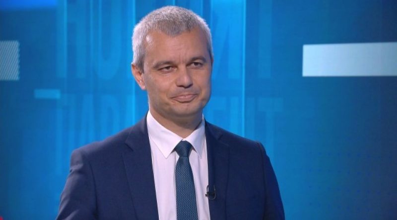 Вижте снимка на Костадин Костадинов от казармата (Снимка)