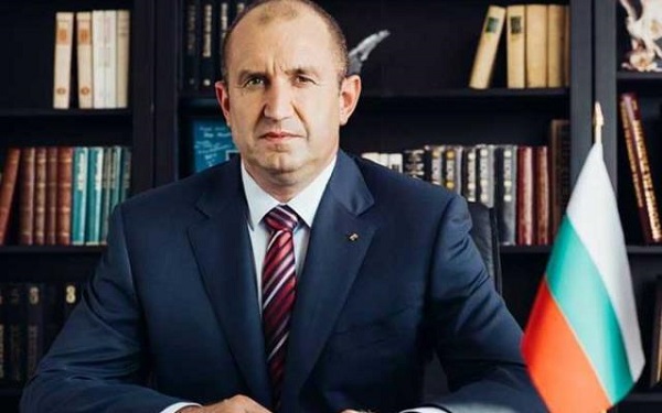 Румен Радев: Живо престъпление! Хора живеят с 300 евро на месец, а Петков напира за еврозоната