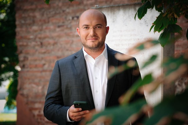 Георги Георгиев: Предлагаме общинските камери да следят за нарушения на скоростта и пресичане на червено