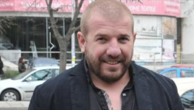 Страшно е! Размина се на косъм със смъртта, но може да остане инвалид за цял живот! Динко е със счупен таз. Ще го оперират