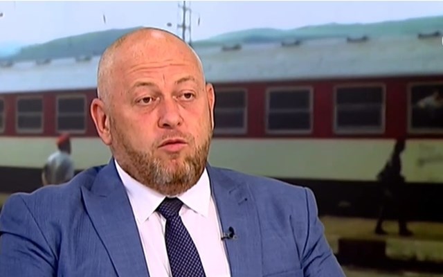 Скандал! Зам.-транспортният министър Красимир Папукчийски в афера за 300 млн. лв. Готвел да хариже на “свои хора” жп-линията Перник-Радомир?
