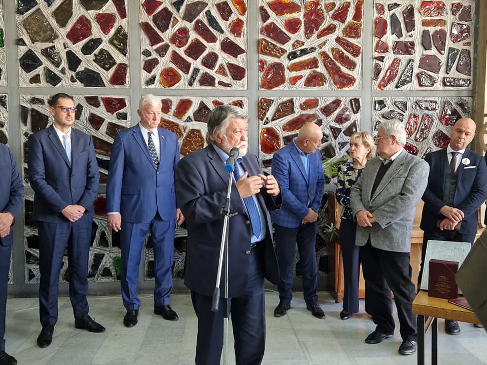 Депутат разкри какво ни донесе „Промяната“ и призова за..