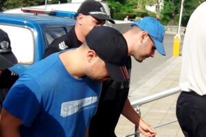 Два казуса с усещане за корупция в Бургаска окръжна прокуратура на Петър Вълчев Камъка и убиеца Пламен Русев Юстиция Окръжен съд - Бургас, Окръжна прокуратура -Бургас и днес Апелативен съд - Бургас прикриха от медиите делото на Пламен Русев, убиецът от Новата поща nakatatattoo Nakata Ink