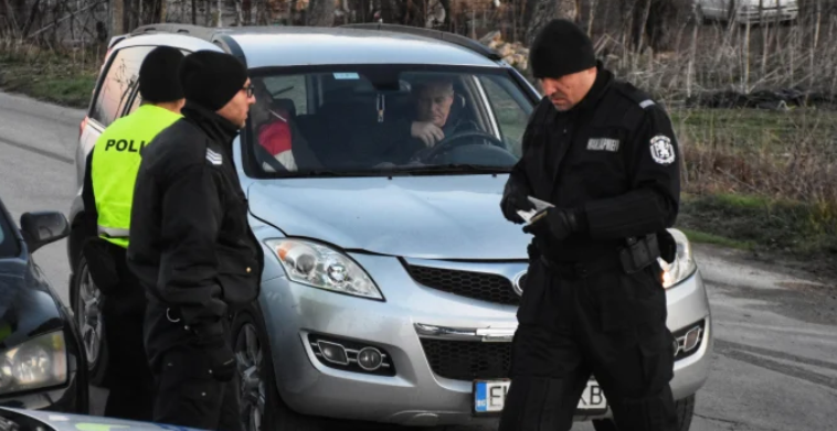 Полицейска акция разтърси Пернишко по празниците, има арестувани
