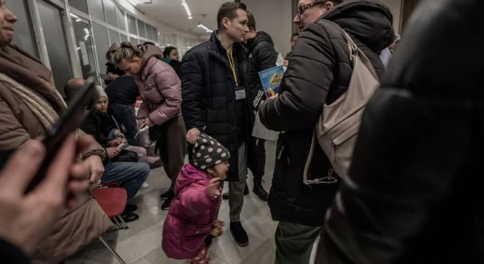 Ще паднете: Василев обяви колко е струвала издръжката на украинските бежанци у нас през 2023 г.