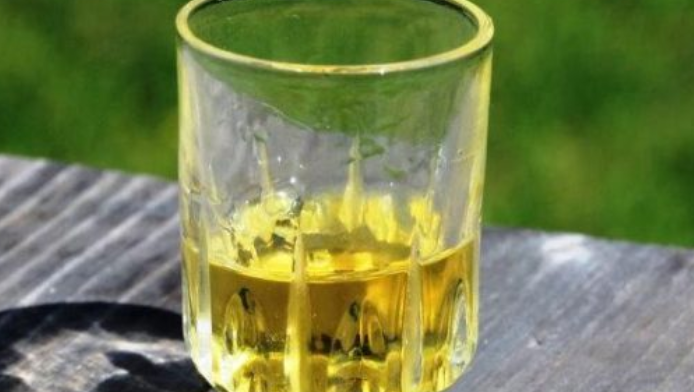 Ето какви са ползите от 50 грама ракия на ден
