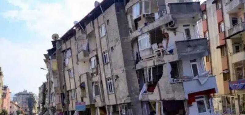 Турция прави нещо невероятно за хората, чиито живот бе разрушен от страшните земетресения