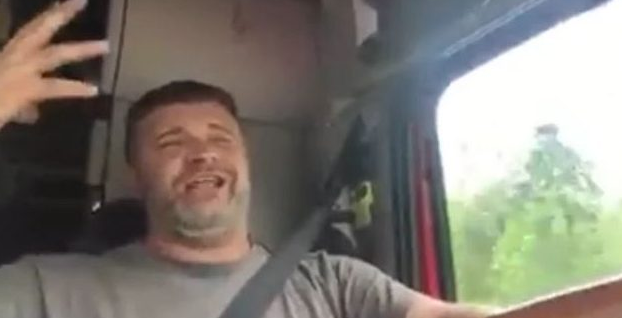 Шофьор на тир събра над 1,3 млн. гледания с тази прекрасна българска песен! Едно уникално изпълнение, изпято от сърце