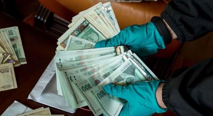 Бързо проверете столевките в портмонето си! Липсва ли им това – фалшиви са