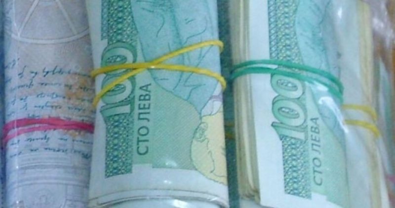 Един човек в държавата печели по 3,2 млн. лв. на месец! Ето какво работи