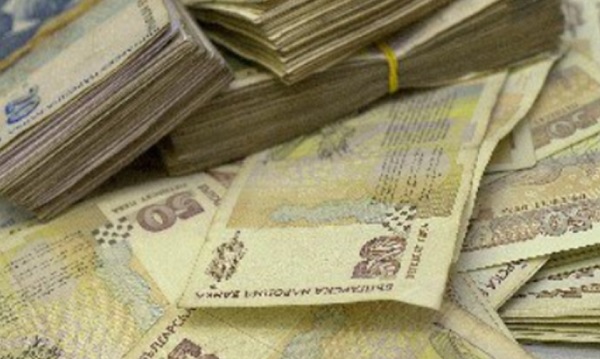 Лъвовете ги чакат разходи, а Стрелците конфликти. Финансов хороскоп до края на месец ноември 2024г