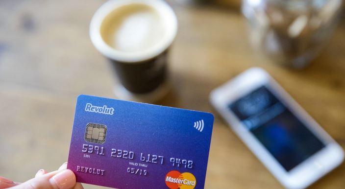 Жестока измама в Revolut, може да останете без пари!