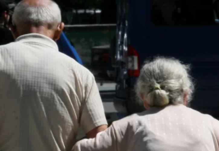 Рязък скок на възрастта за пенсиониране при жените у нас! Ето ви таблица