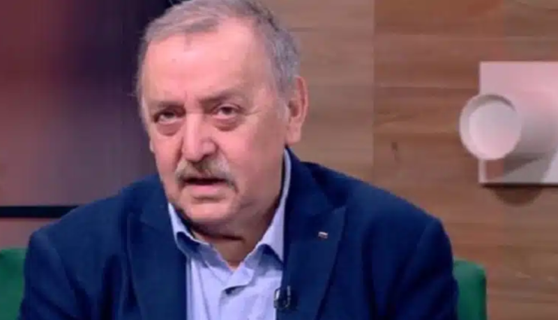 Проф. Кантарджиев отсече категорично: туршия и кисело зеле се консумират от умните хора, това ни пази векове