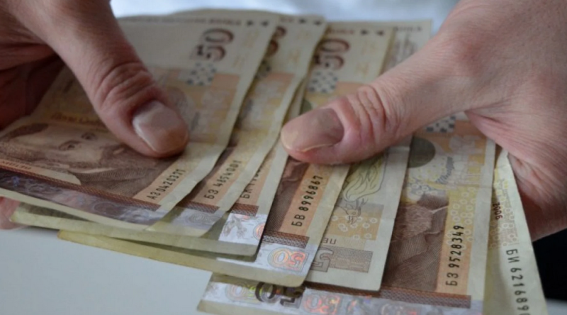 Връщат легендарна добавка към заплатите, ето кой ще облажи най-много