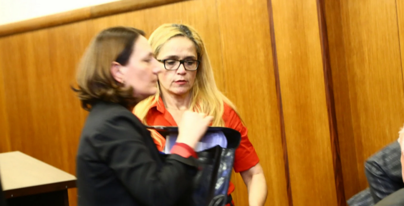 Тежък удар за бившата кметица Десислава Иванчева