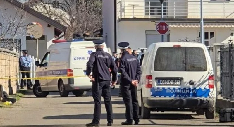 Ужас! Намериха 31 деца, сред които бебета, държани в плен