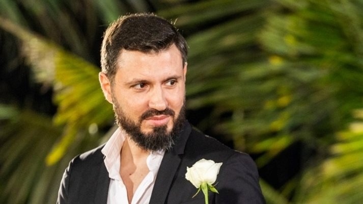 Крие ли Мартин Елвиса, че е министерски син!?