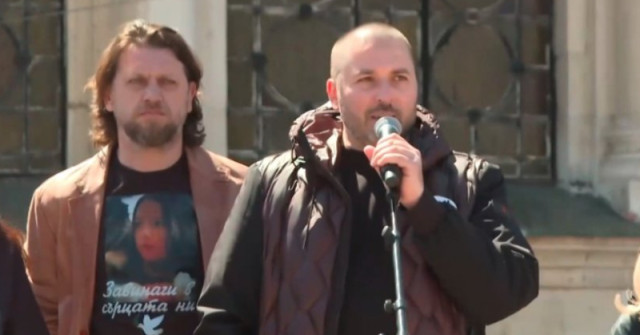 Сърцераздирателно! Бащата на Сияна показа единственото нещо, останало от дъщеря му (СНИМКА)