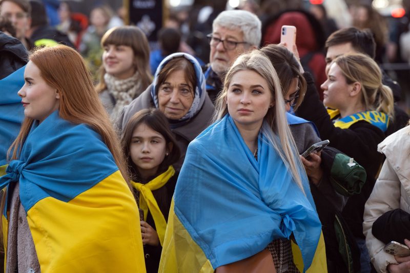 „Учкура“ за 2-3 хиляди евро?! Украинки: Няма да работим, богати мъже ни трябват… СНИМКА