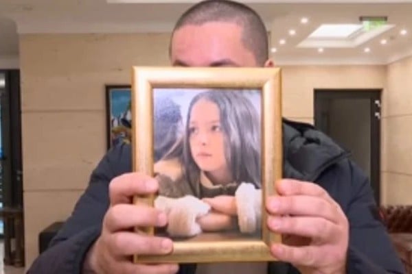 СТРАШНА МЪКА: Погребват 12-годишната Сияна в затворен ковчег