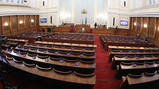 80 милиона лева субсидии са платени на партиите за 4 години политическа криза!