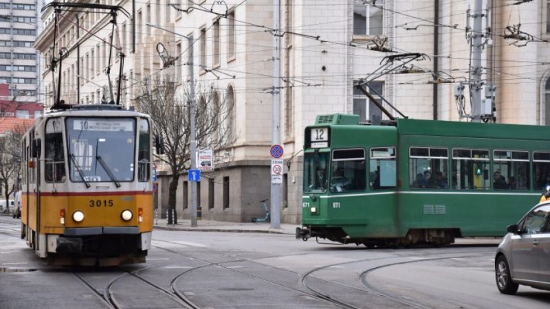 София под пълна блокада! До часове спират и метрото?