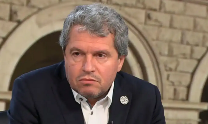 Скандал в ефир с Тошко Йорданов: Намесиха и Слави, обяви заплатата си в парламента