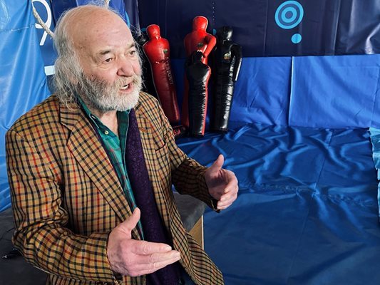 Спортната легенда Боян Радев е в тежко състояние в интензивното на ВМА