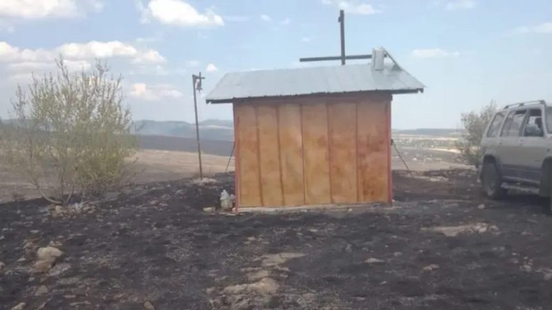 Огънят край с. Безден не докосна кръста и параклиса