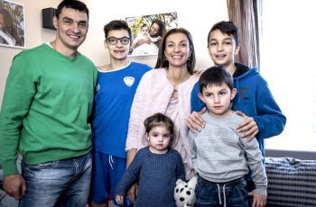 Мая Николова: Аз съм много строга майка!