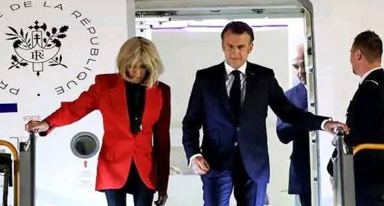 Нечувано! Макрон ще доказва в съда, че съпругата му Бриджит е жена