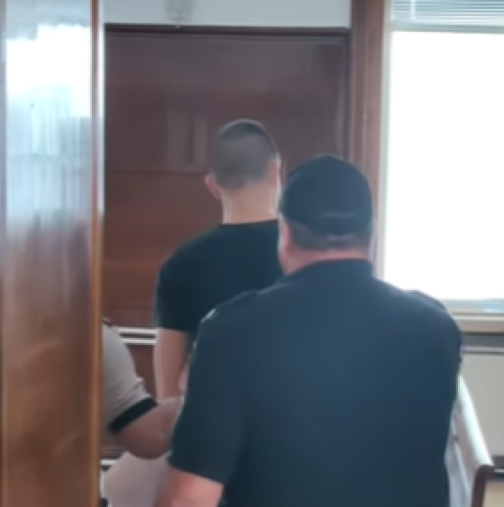 „Мистериозният“ съсед на пребития шеф на полицията в Русе също проговори