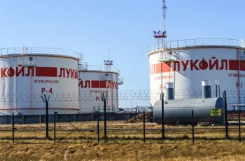 Появи се купувач за „Лукойл“! Офертата е приета, няма да се водят други преговори!