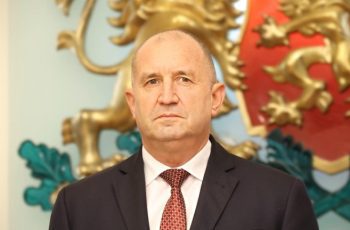 Извънредно включване! Румен Радев се обърна с важна информация към народа!