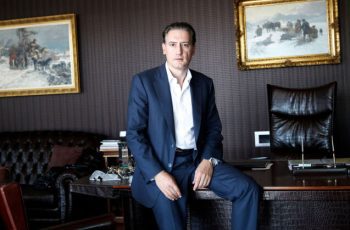 Кирил Домусчиев и Лена размазаха Борисов и Пеевски за бюджета! Иде не румънски и не гръцки, а Български сценарии на фалита!